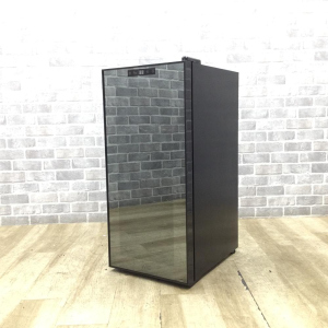 ワインセラー  53L 18本収納 WIE