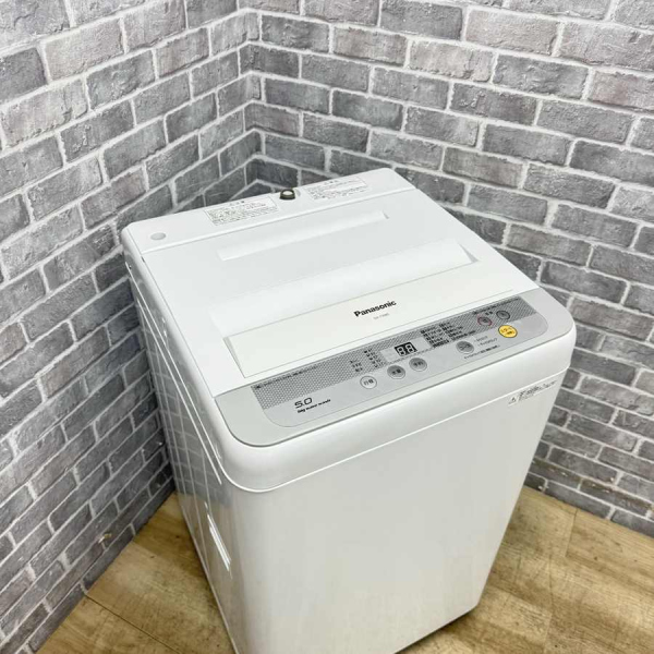 ①✨2016年製✨1074番 パナソニック✨全自動電気洗濯機✨NA-F50B9 